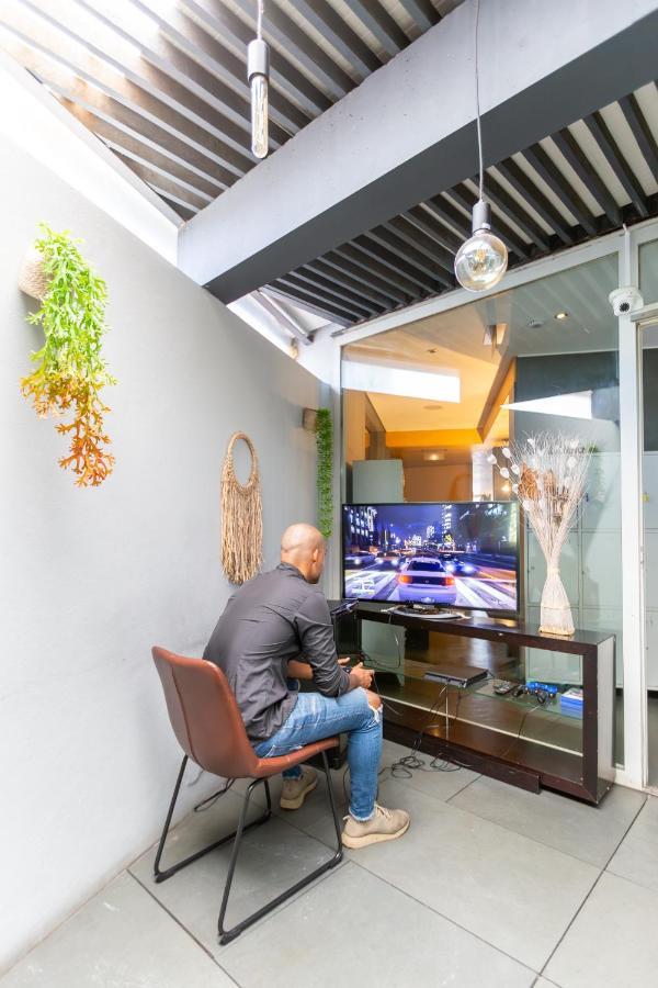C&F Hostel Порту Екстер'єр фото